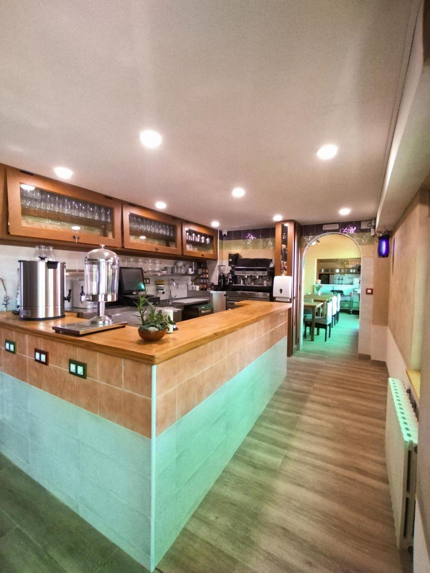 Hostel La Calma De Pamies Balaguer Zewnętrze zdjęcie