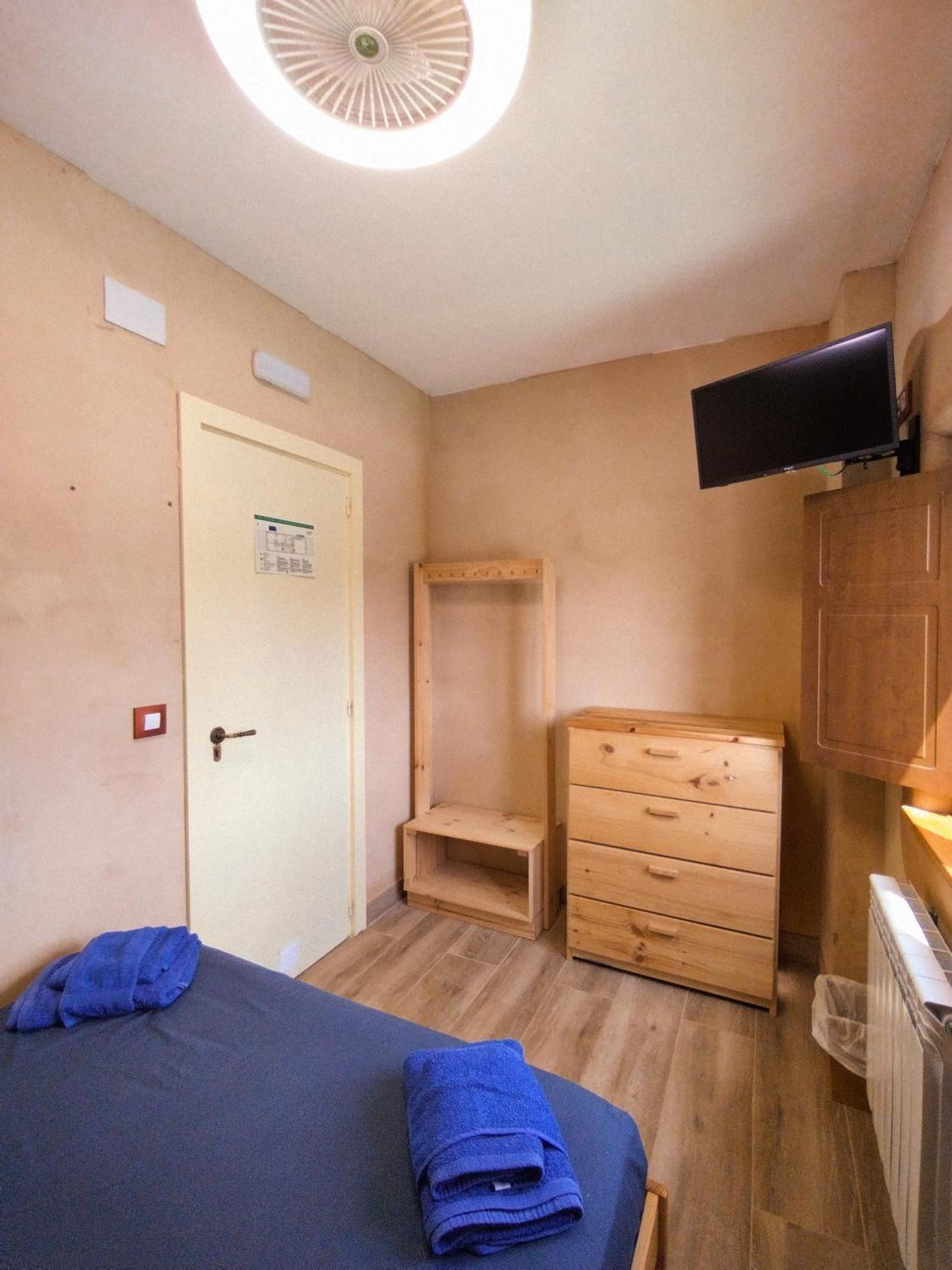 Hostel La Calma De Pamies Balaguer Zewnętrze zdjęcie